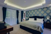 King Room with Balcony