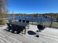 Hus med havsutsikt - B&B Hållnäs