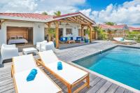 Résidence Les Raisins Clairs - Villas standing 4 étoiles , vue sur mer panoramique & piscine à débordement - Chambres d'hôtes Saint-François