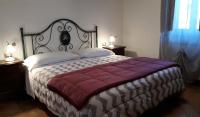 Dreibettzimmer mit Bergblick