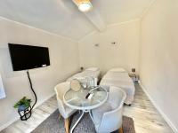 Twin Room with Private Bathroom