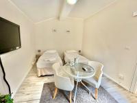 Camera Doppia con Letti Singoli con Bagno Privato