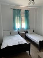 Apartment Nicole - Ferienwohnung Néa Poteídaia