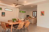 Charming 3 bedrooms villa in the heart of Canggu, Echo Beach - Chambres d'hôtes Canggu