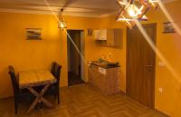 Apartman Pineta - B&B Dobroselica