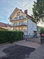 Dom Wczasowy NEPTUN - B&B Rewal