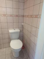 bas-de-villa cosy à 200m de la plage de Fabregas - terrasse privative - B&B La Seyne-sur-Mer