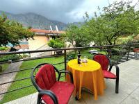 Appartamento con Vista Giardino