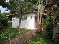 Cabinas Los Tucanes - B&B Cahuita
