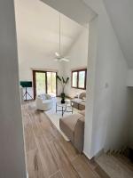 Hera Holiday Home - Ferienwohnung
