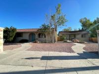 5BD Two Homes Firepit Great Family Vacation Area - B&B