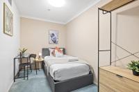 Cozy Single Room in Pymble - Quaint Place - Shared Bathroom - B&B