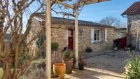 Rabbit House - Le Gite - B&B