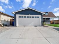 Super Spacious Family Vacation House! - B&B