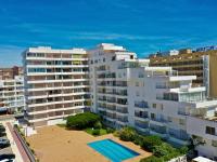 Apartment mit Poolblick