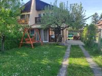 Tavasz apartman - Ferienwohnung Balatonfenyves