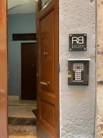 RB Suites Napoli - Ferienwohnung Neapel