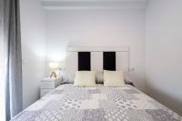 Appartamento con 2 Camere da Letto e Balcone