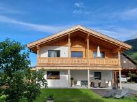 Apartments Haufhof , Haus im Ennstal bei Schladming - B&B