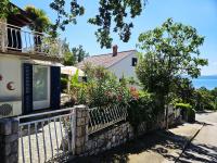 Apartment Barbara with sea view - Bed and Breakfast Njivice