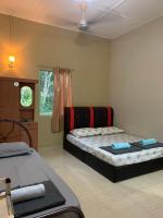 B&B Kampung Kuala Tahan - Ginger Guest Room - Bed and Breakfast Kampung Kuala Tahan