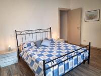 Sestri in Riva - parcheggio privato - 4 minuti in auto dal mare - B&B Sestri Levante