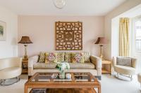 B&B Epsom - Sunnybank House in North Epsom - Bed and Breakfast Epsom