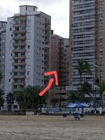 Apartamento ótima localização 50mts Guilhermina - Chambres d’hôtes Praia Grande