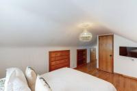 The Playmakers Funhouse-HOF Village - Chambres d’hôtes Canton