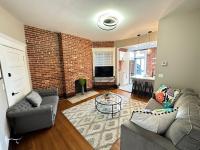 Big Brick 2 Bedroom apartment in Victorian Village - B&B