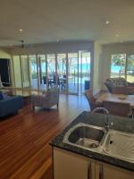 Fleur De Mayo - B&B South Mission Beach