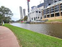 CBD Parramatta shared apartment, swimming pool and gym,internet - Chambres d'hôtes Sydney