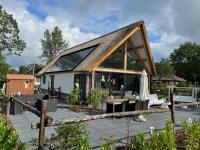 Luxury holiday Thatched House In Baarle-Nassau - B&B