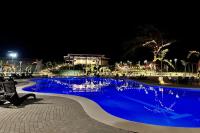 Relaxing Beach House 3BR Private Pool WiFi AC - B&B