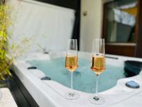 Seehaus Aachblick, Exklusive Appartements und Ferienwohnungen - B&B Uhldingen-Mühlhofen