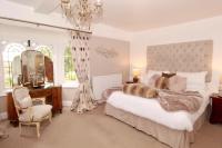 Super King En-suite - Breakfast Included - NOT Pet Friendly