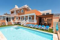 Villa Naranja with private heated pool, sea views, air conditioning, terrace, ITV and BBC channels, Wifi - B&B Callao Salvaje