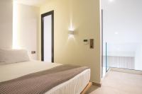 Queen Suite with Sea View