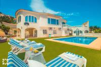 Villa Isabel by Abahana Villas - Chambres d’hôtes