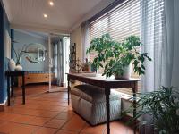 Loddey's Guesthouse by Beach Collection Winelands - Bed and Breakfast Strand