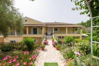 Lazaros apartments - B&B Gouvia
