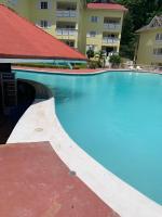 Cozy Apartment at Mystic Ridge Ocho Rios - B&B