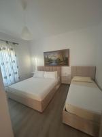 Villa B&E 2 - Bed and Breakfast