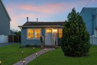 Highly Rated Beach House 35 Blocks to Beach & Main St 6 Badges, Patio, Grill - B&B Belmar