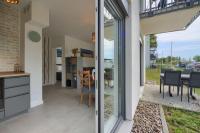 Idyllic at the Lake, 500m to baltic - dog-friendly - B&B