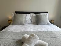 Jane's Place in Coventry - 2 Double Beds, 1 Sofa Bed, Ideal for Families - B&B Coventry