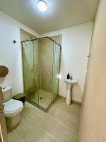 Posto Letto in Dormitorio Misto con 6 Letti