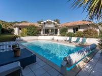 Villa familiale avec piscine chauffée, clim, 4 chambres, proche golf et plages - FR-1-319-565 - Chambres d'hôtes Biscarrosse