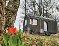L'Envolée Ecolodge, tiny house au coeur des vignes - B&B