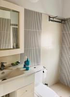 Cozy Villa Apartments - Bed and Breakfast